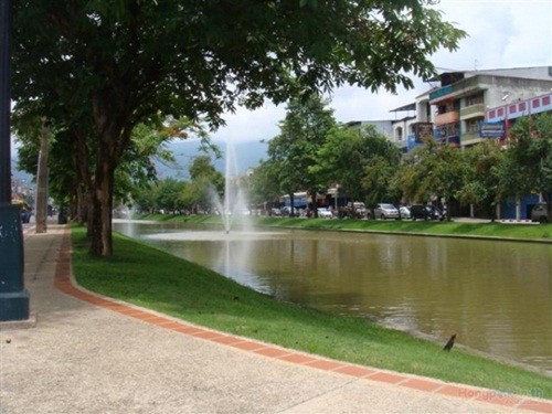 ที่พักในคูเมือง